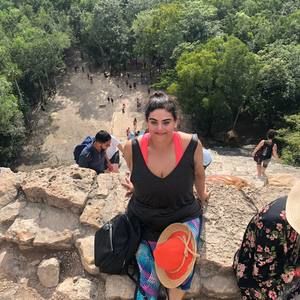 Meet your Posher, Cindy arlene